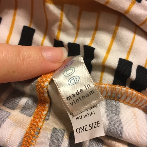 LulaRoe OS Leggings piano keys - Picture 2 of 2